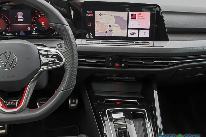 Volkswagen Golf din 2023 cu 46.700 km - oferta VOL115102 - foto 9