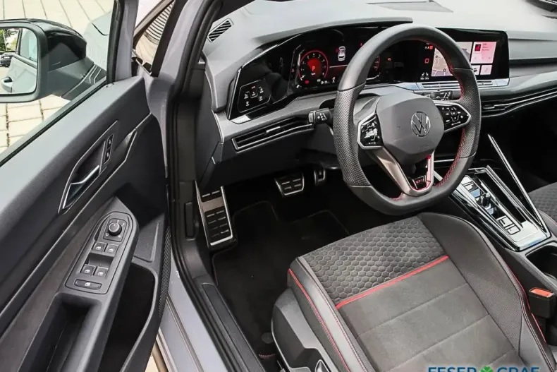 Volkswagen Golf din 2023 cu 46.700 km - oferta VOL115102 - foto 10