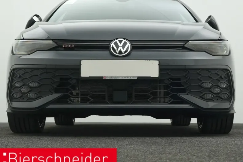 Volkswagen Golf din 2024 cu 19.390 km - oferta VOL115104 - foto 23