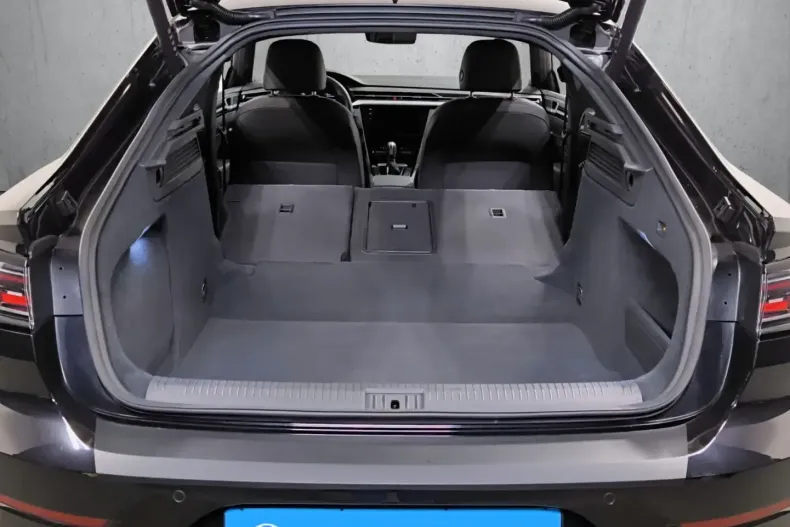 Volkswagen Arteon din 2023 cu 17.300 km - oferta VOL115107 - foto 16