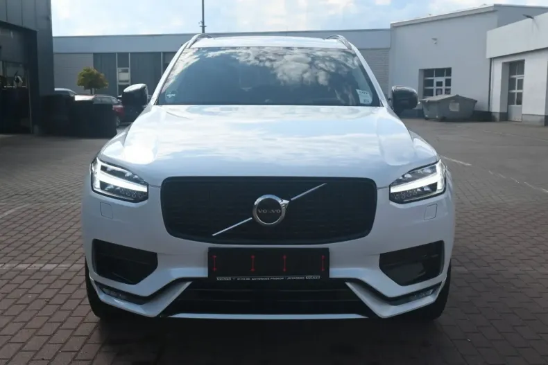 Volvo XC90 din 2023 cu 24.417 km - oferta VOL115115 - foto 9