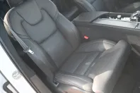 Volvo XC90 din 2023 cu 24.417 km - oferta VOL115115 - foto 18