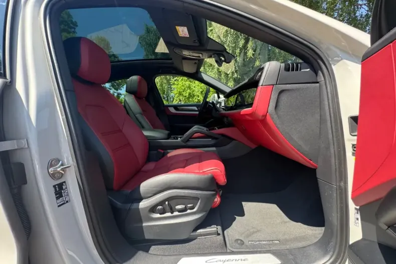 Porsche Cayenne din 2024 cu 15.000 km - oferta POR115116 - foto 6