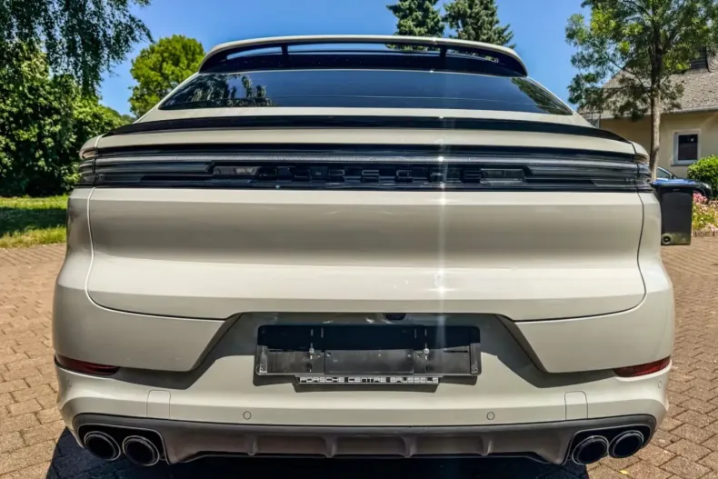 Porsche Cayenne din 2024 cu 15.000 km - oferta POR115116 - foto 15