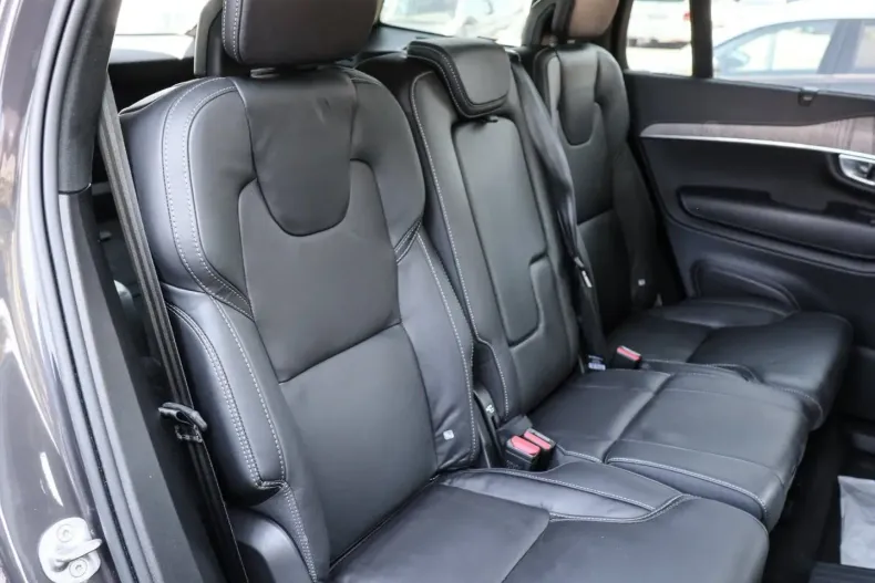 Volvo XC90 din 2023 cu 34.298 km - oferta VOL115120 - foto 5