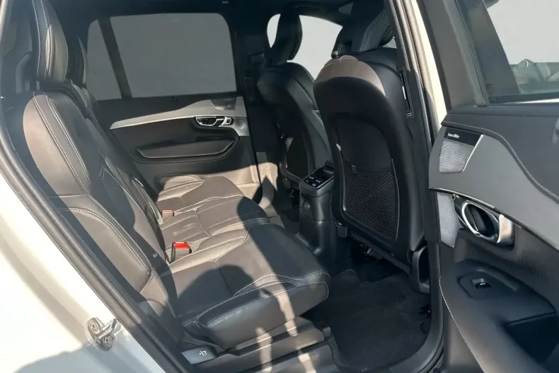 Volvo XC90 din 2024 cu 25.000 km - oferta VOL115122 - foto 5