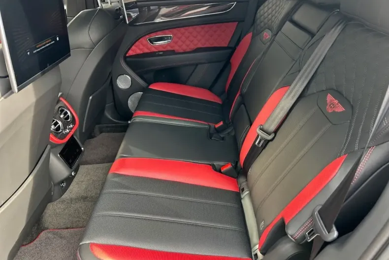 Bentley Bentayga din 2023 cu 13.500 km - oferta BEN115128 - foto 9