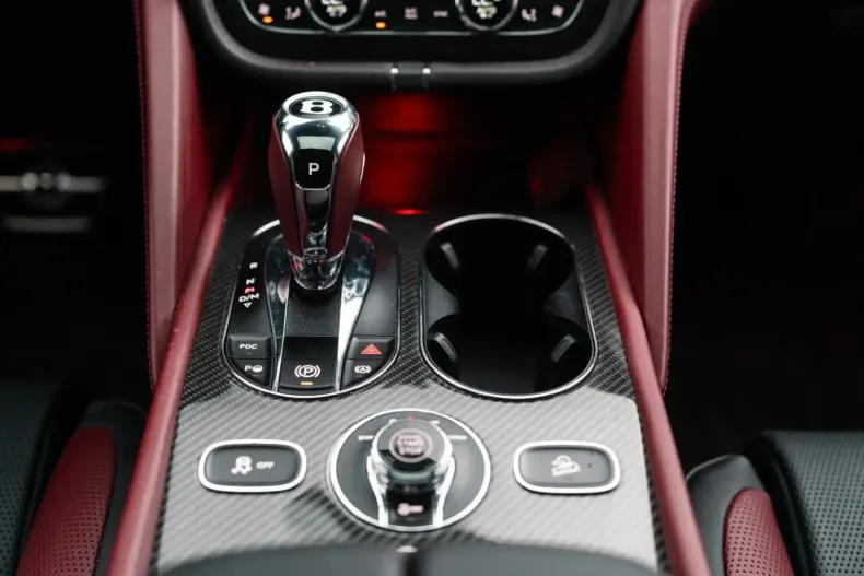 Bentley Bentayga din 2023 cu 7.500 km - oferta BEN115130 - foto 15