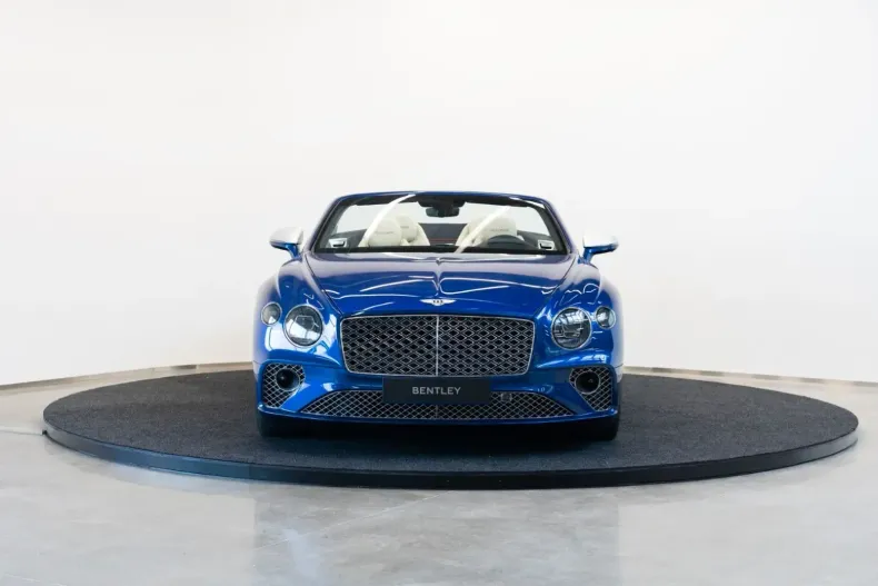 Bentley Continental GTC din 2023 cu 9.900 km - oferta BEN115134 - foto 3