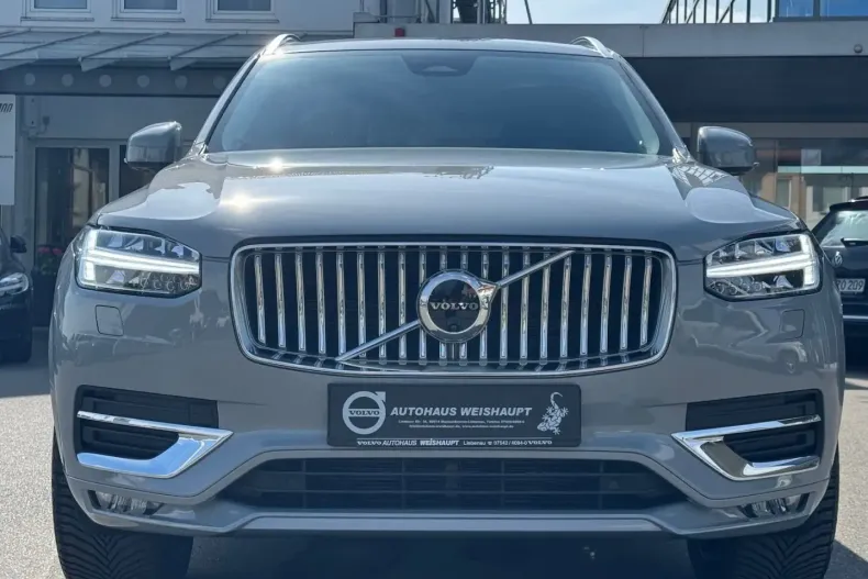 Volvo XC90 din 2023 cu 19.000 km - oferta VOL115135 - foto 2