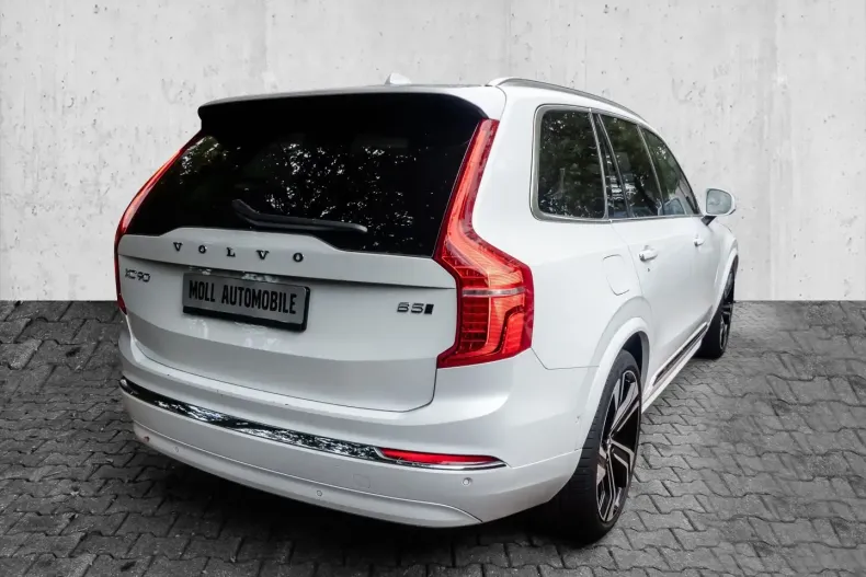 Volvo XC90 din 2023 cu 21.721 km - oferta VOL115142 - foto 2