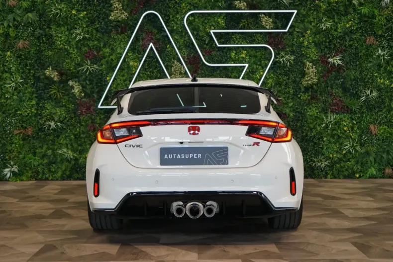 Honda Civic din 2023 cu 3.736 km - oferta HON115144 - foto 6