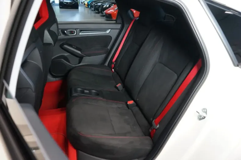 Honda Civic din 2023 cu 3.736 km - oferta HON115144 - foto 18