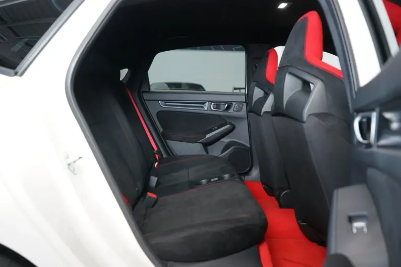 Honda Civic din 2023 cu 3.736 km - oferta HON115144 - foto 21