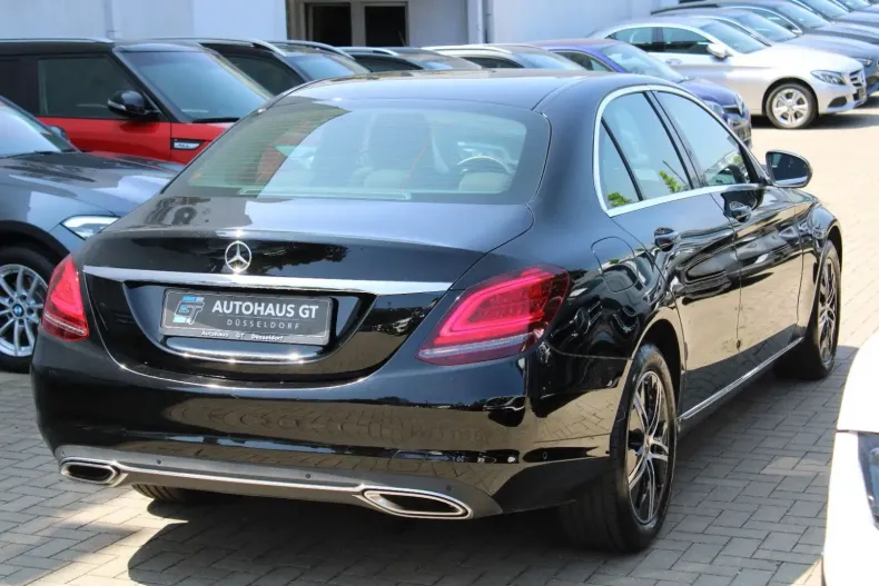 Mercedes-Benz C 300 din 2020 cu 24.551 km - oferta MER115145 - foto 7