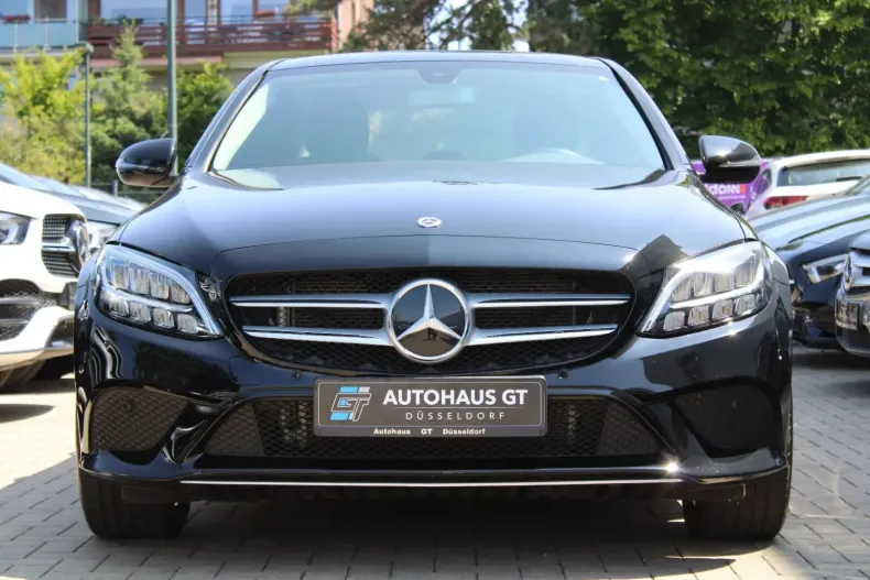 Mercedes-Benz C 300 din 2020 cu 24.551 km - oferta MER115145 - foto 9