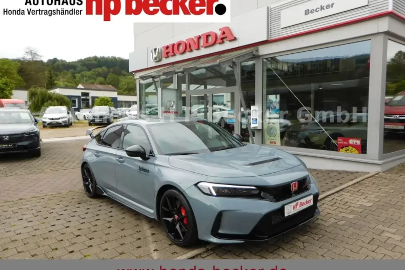 Honda Civic din 2024 cu 1.900 km - oferta HON115146 - foto 1