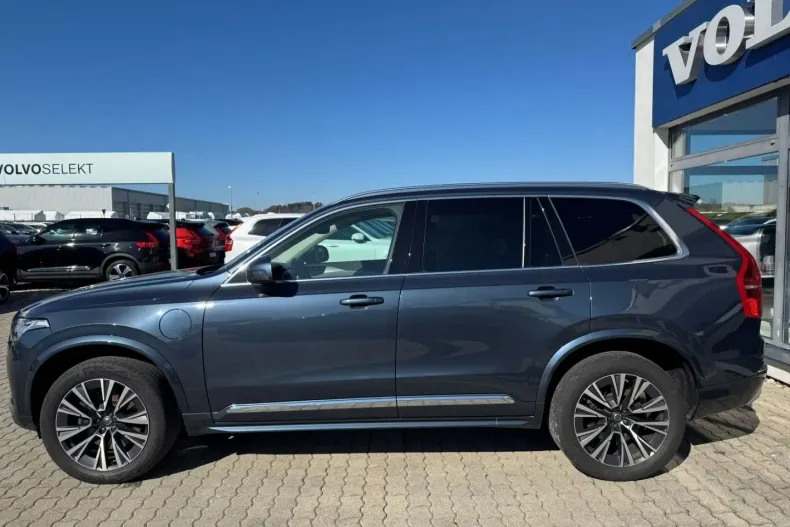 Volvo XC90 din 2021 cu 87.200 km - oferta VOL115149 - foto 3