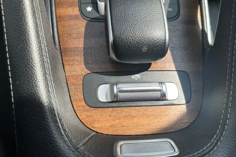 Mercedes-Benz GLE 350 din 2021 cu 125.000 km - oferta MER115151 - foto 24