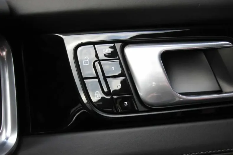 Porsche Panamera din 2020 cu 79.000 km - oferta POR115152 - foto 13