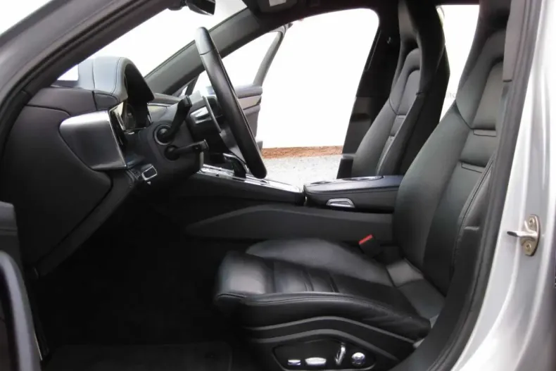 Porsche Panamera din 2020 cu 79.000 km - oferta POR115152 - foto 14