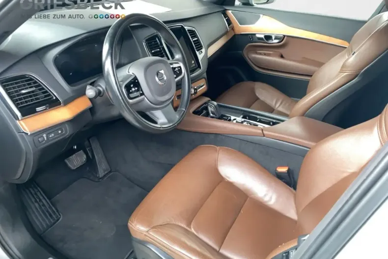 Volvo XC90 din 2021 cu 95.575 km - oferta VOL115156 - foto 8