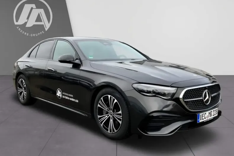 Mercedes-Benz E 200 din 2024 cu 29.800 km - oferta MER115159 - foto 4