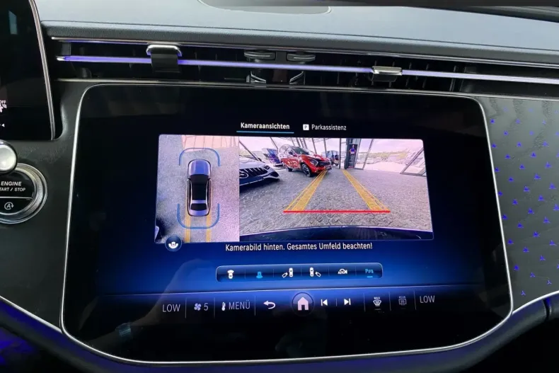 Mercedes-Benz E 200 din 2023 cu 4.740 km - oferta MER115162 - foto 8