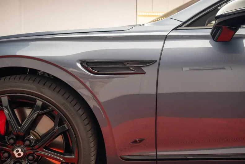 Bentley Flying Spur din 2023 cu 22.500 km - oferta BEN115173 - foto 6