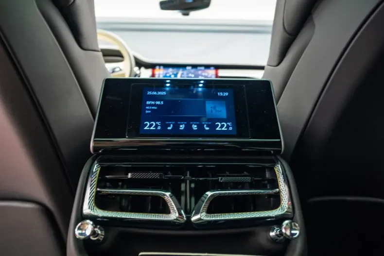 Bentley Flying Spur din 2023 cu 22.500 km - oferta BEN115173 - foto 13