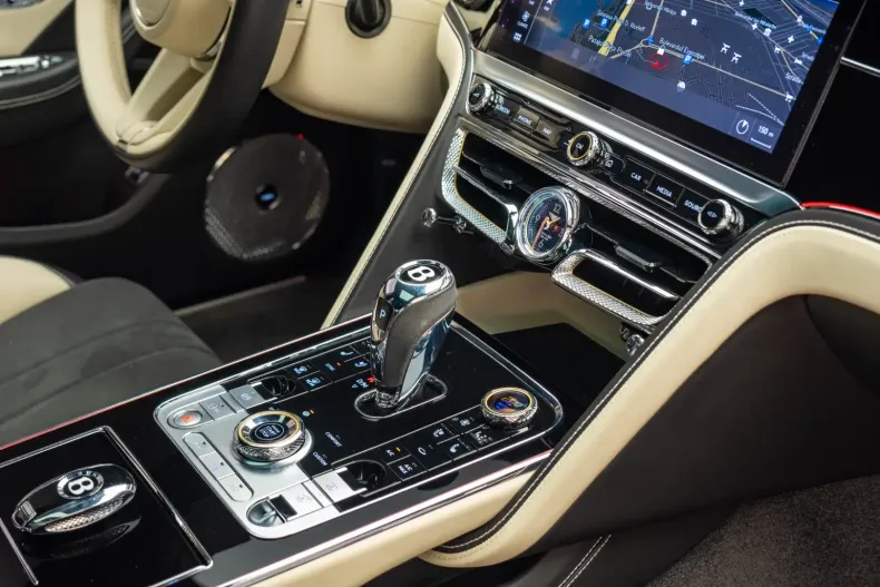 Bentley Flying Spur din 2023 cu 22.500 km - oferta BEN115173 - foto 21