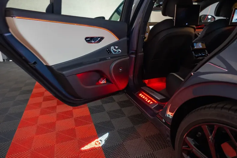 Bentley Flying Spur din 2023 cu 22.500 km - oferta BEN115173 - foto 26