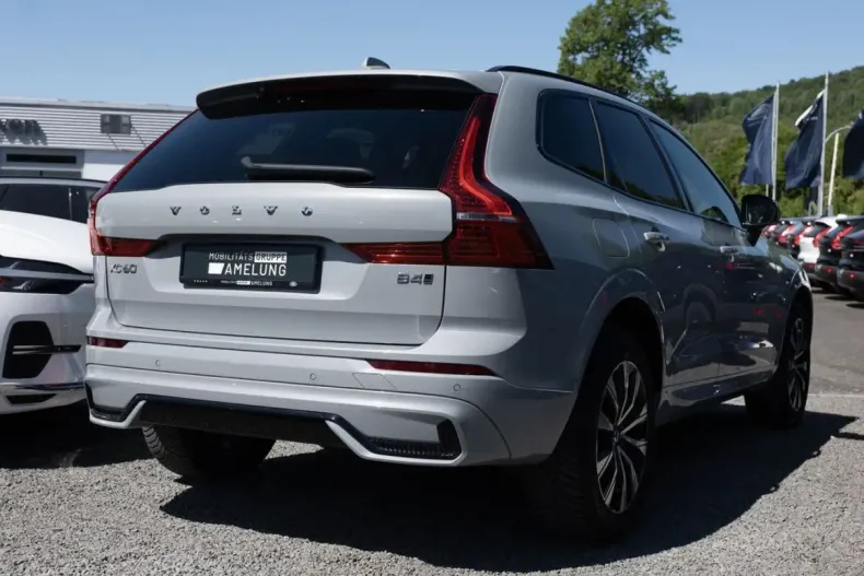 Volvo XC60 din 2023 cu 22.333 km - oferta VOL115187 - foto 2