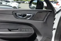 Volvo XC60 din 2023 cu 22.333 km - oferta VOL115187 - foto 15