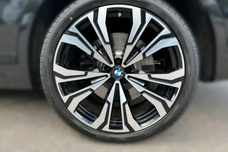 BMW X7 M60 din 2023 cu 23.452 km - oferta BMW115192 - foto 9