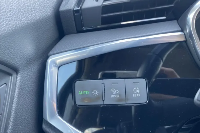 Audi Q3 din 2021 cu 99.986 km - oferta AUD115198 - foto 23