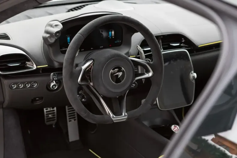 McLaren Artura din 2024 cu 15.000 km - oferta MCL115203 - foto 17