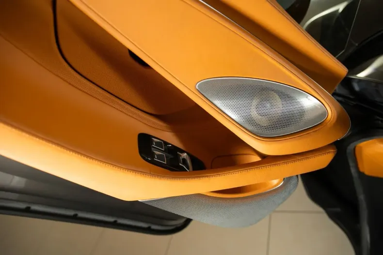 McLaren GT din 2023 cu 5.440 km - oferta MCL115205 - foto 17