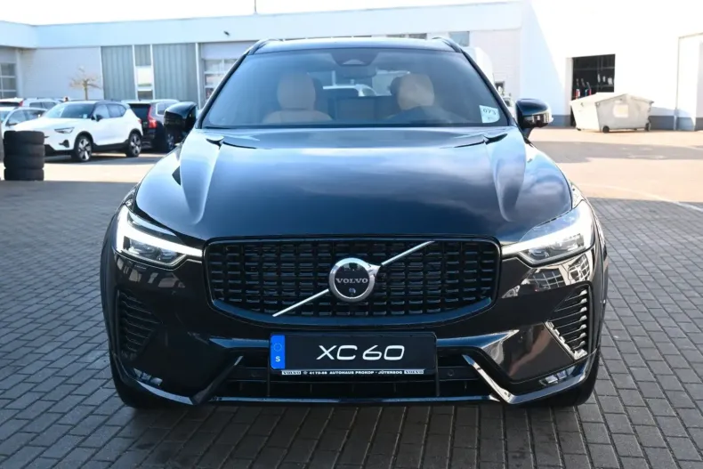 Volvo XC60 din 2023 cu 29.500 km - oferta VOL115208 - foto 8