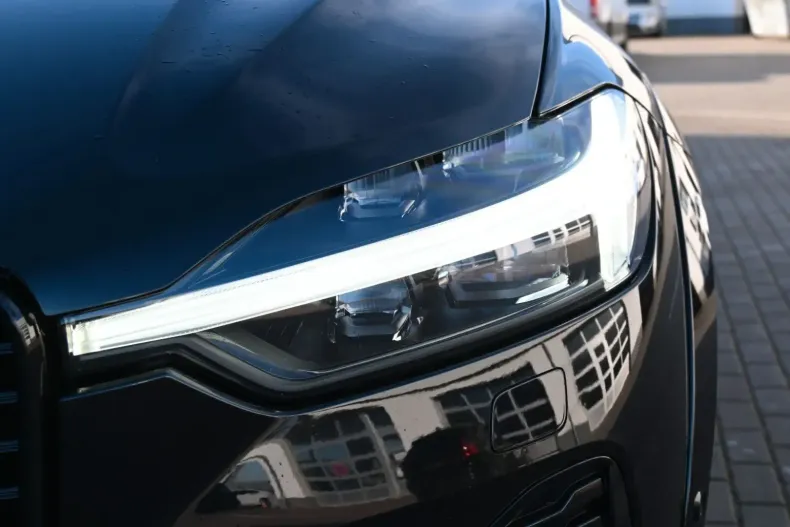 Volvo XC60 din 2023 cu 29.500 km - oferta VOL115208 - foto 10