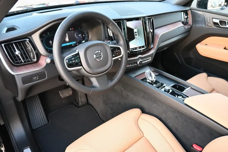 Volvo XC60 din 2023 cu 29.500 km - oferta VOL115208 - foto 12