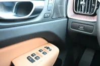 Volvo XC60 din 2023 cu 29.500 km - oferta VOL115208 - foto 28