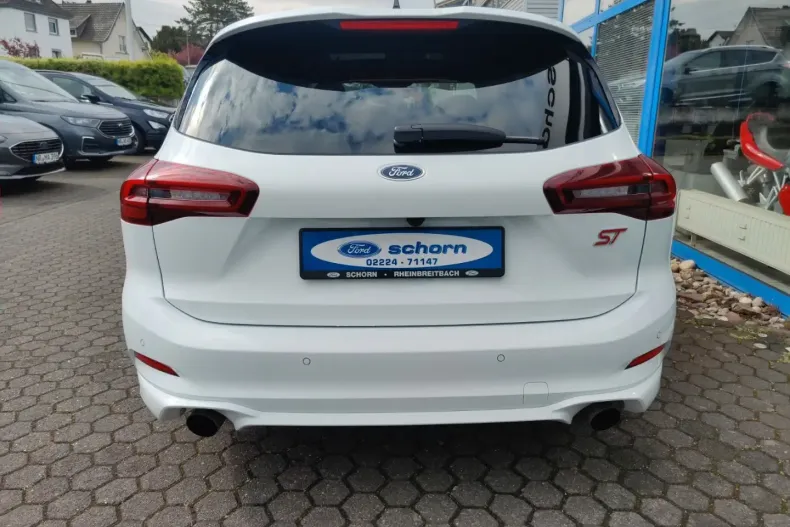 Ford Focus din 2024 cu 14.510 km - oferta FOR115211 - foto 6
