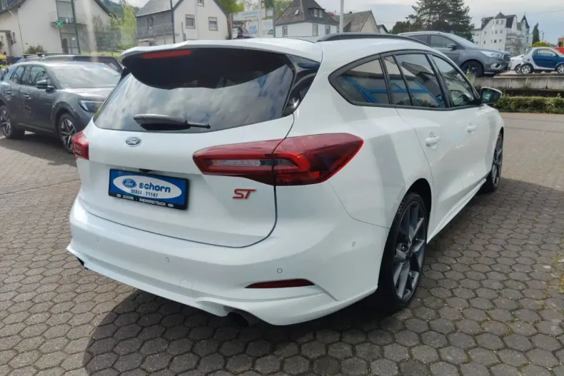 Ford Focus din 2024 cu 14.510 km - oferta FOR115211 - foto 7