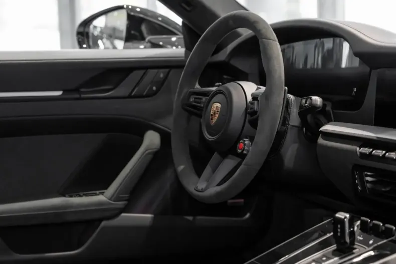 Porsche 992 din 2025 cu 900 km - oferta POR115216 - foto 16