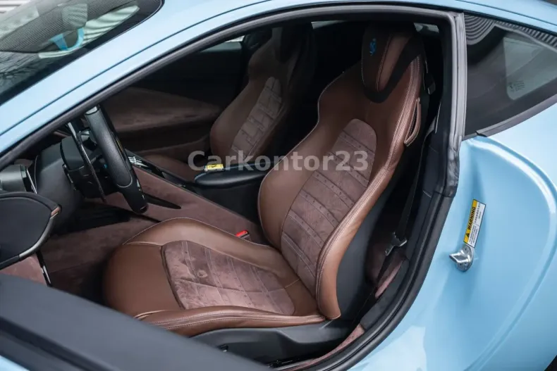 Ferrari Roma din 2024 cu 6.900 km - oferta FER115217 - foto 11