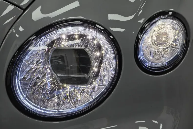 Bentley Flying Spur din 2023 cu 9.000 km - oferta BEN115224 - foto 17