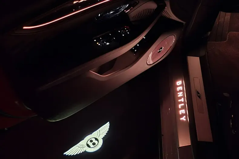 Bentley Flying Spur din 2023 cu 9.000 km - oferta BEN115224 - foto 21