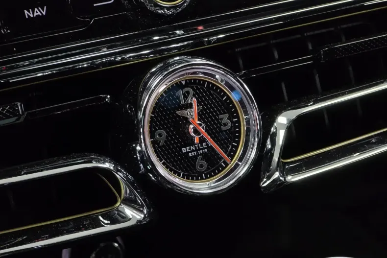 Bentley Flying Spur din 2023 cu 9.000 km - oferta BEN115224 - foto 32