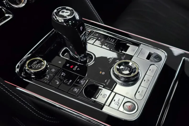 Bentley Flying Spur din 2023 cu 9.000 km - oferta BEN115224 - foto 36